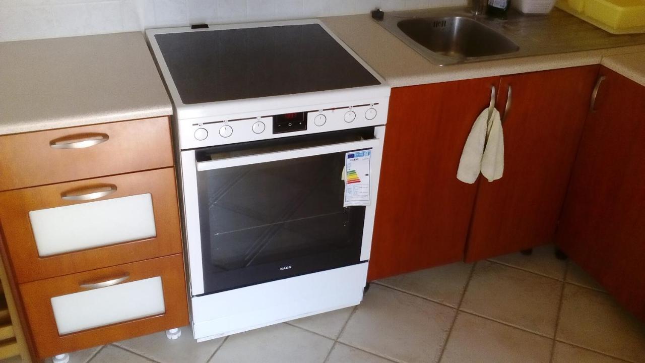 Natalia'S Apartments Nikiti  Ngoại thất bức ảnh