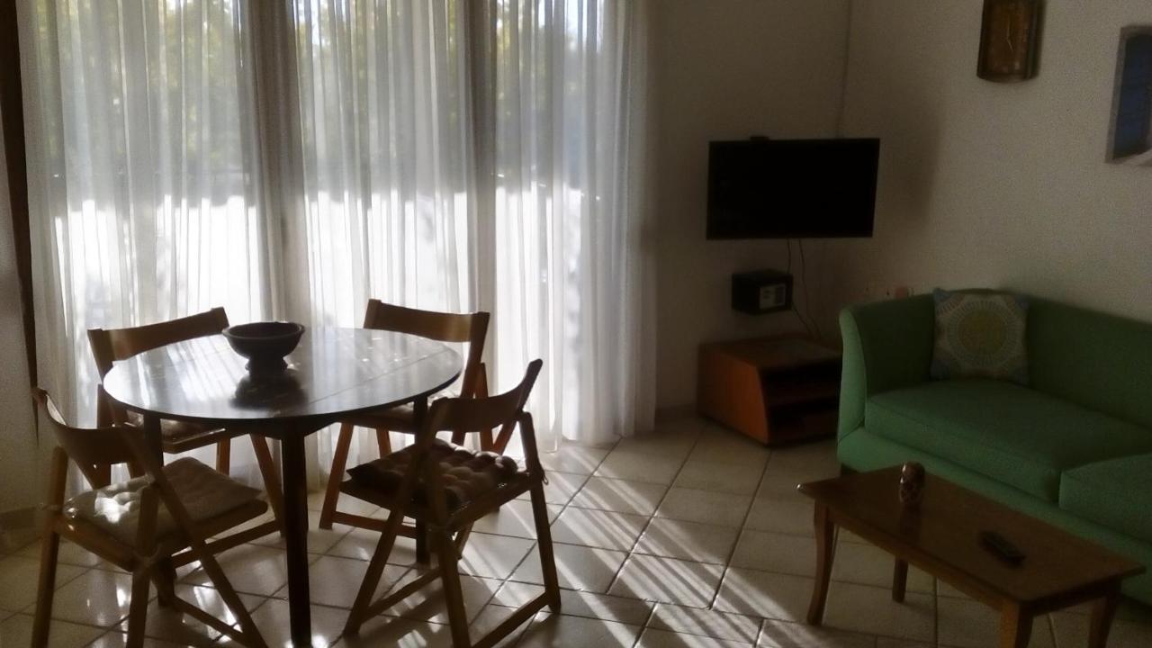 Natalia'S Apartments Nikiti  Ngoại thất bức ảnh